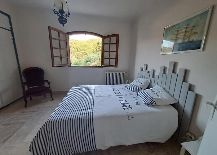 Villa Spacieuse Avec Vue Exceptionnelle Piana